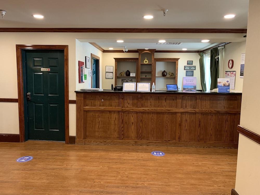 Hawthorn Extended Stay By Wyndham ฮอบส์ ภายนอก รูปภาพ
